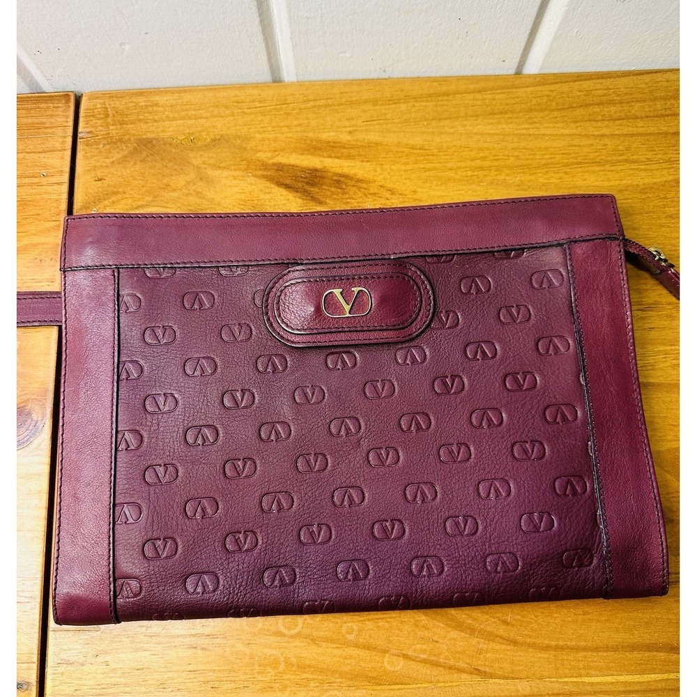 VTG VALENTINO Burgundy Leather Clutch Hand Bag Top Zip Front Flap Closure Italy